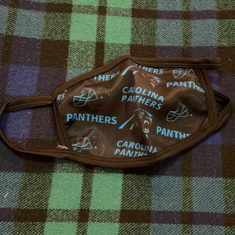 6/$20 New kid’s Carolina Panthers face mask